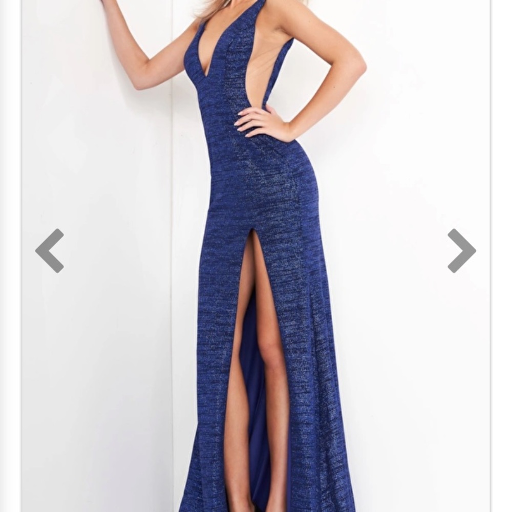 Sweet sixteen/ prom dress